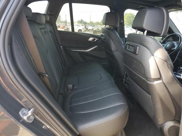 BMW X Series M50i Image 9