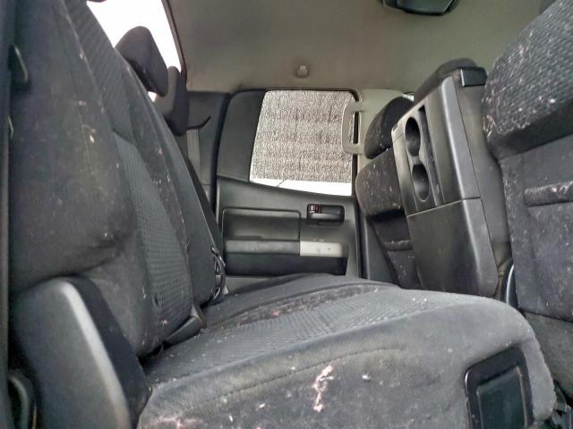 Toyota Tundra Double Cab Image 2