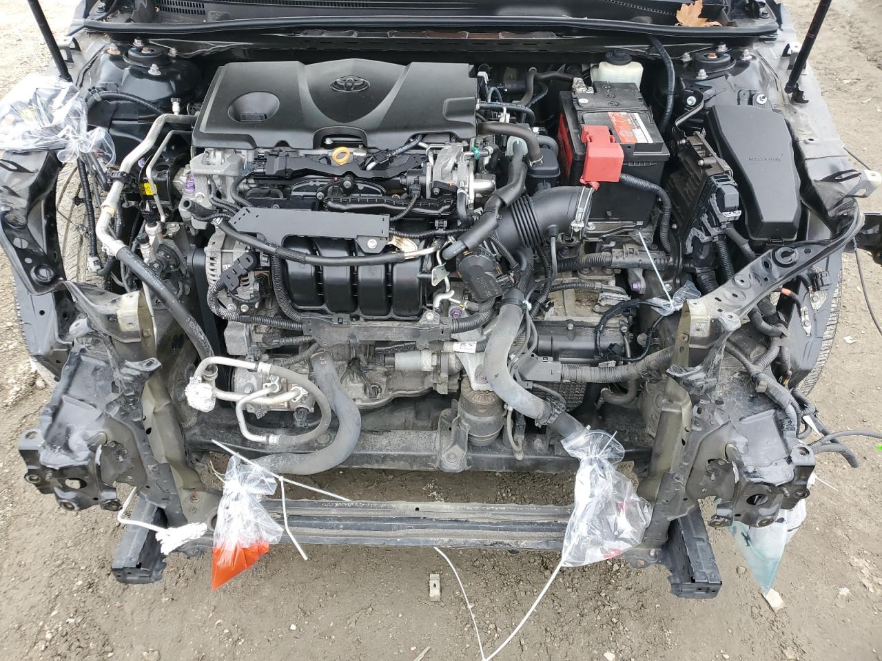 Toyota Camry L Image 13