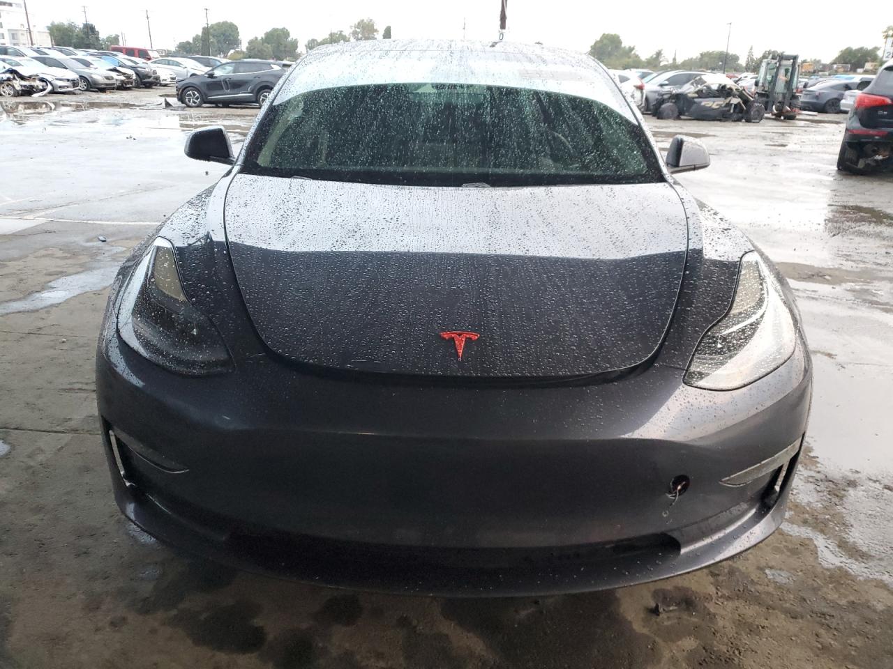 Tesla Model 3 Image 5