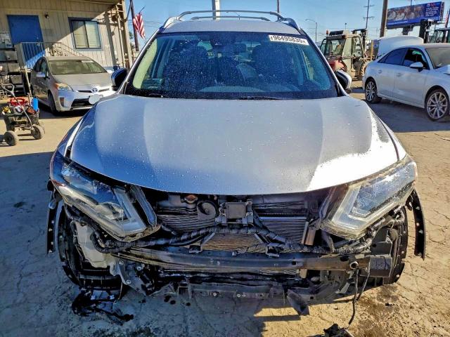 Nissan Rogue S Image 10