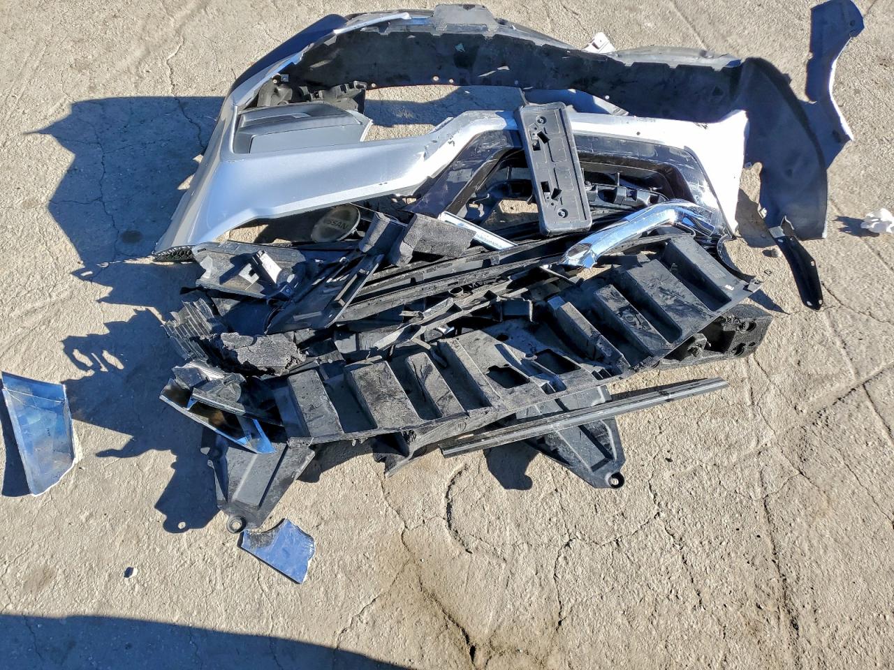 Nissan Rogue S Image 12