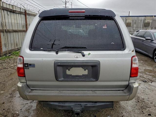 Toyota 4Runner Sr5 Image 3