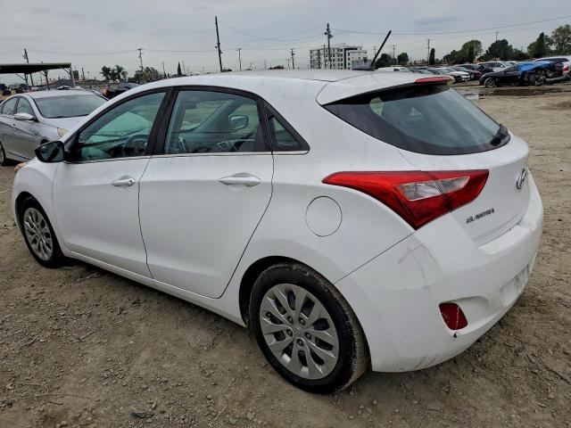 Hyundai ELANTRA Image 2