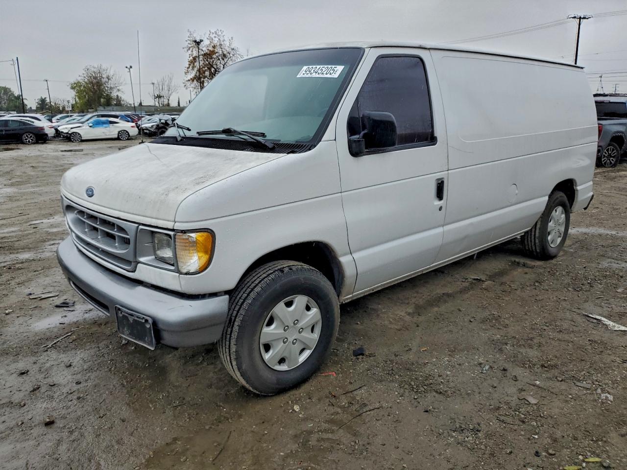 Ford Econoline E150 Van Image 1