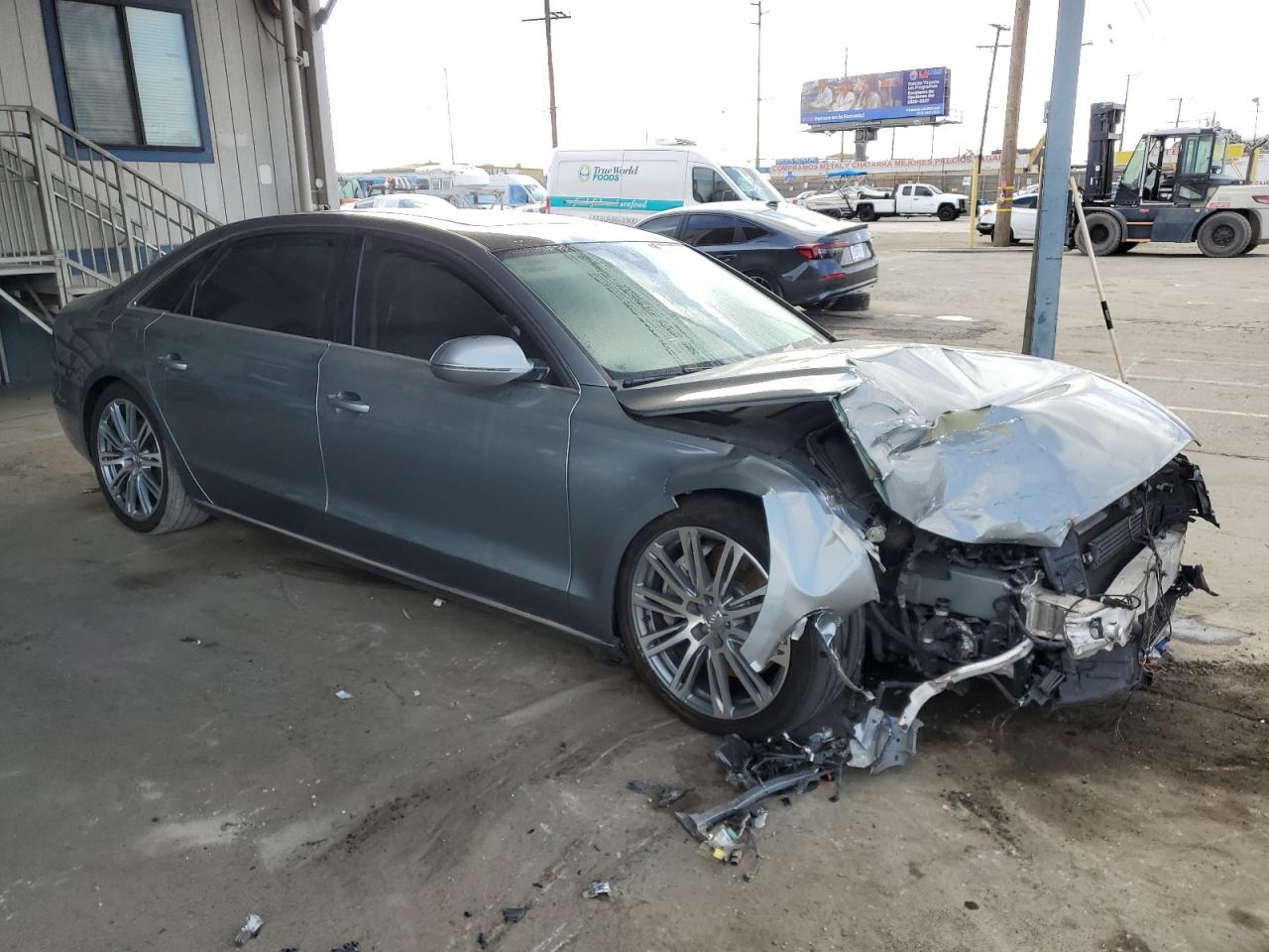 Audi A8 L Quattro Image 3