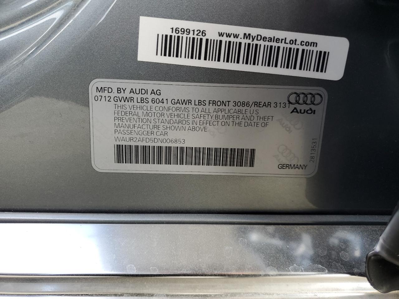 Audi A8 L Quattro Image 13