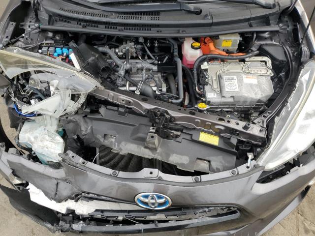 Toyota Prius Image 10