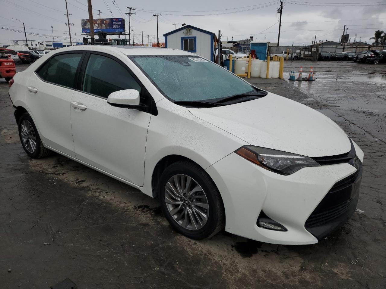 Toyota Corolla Le Eco Image 11