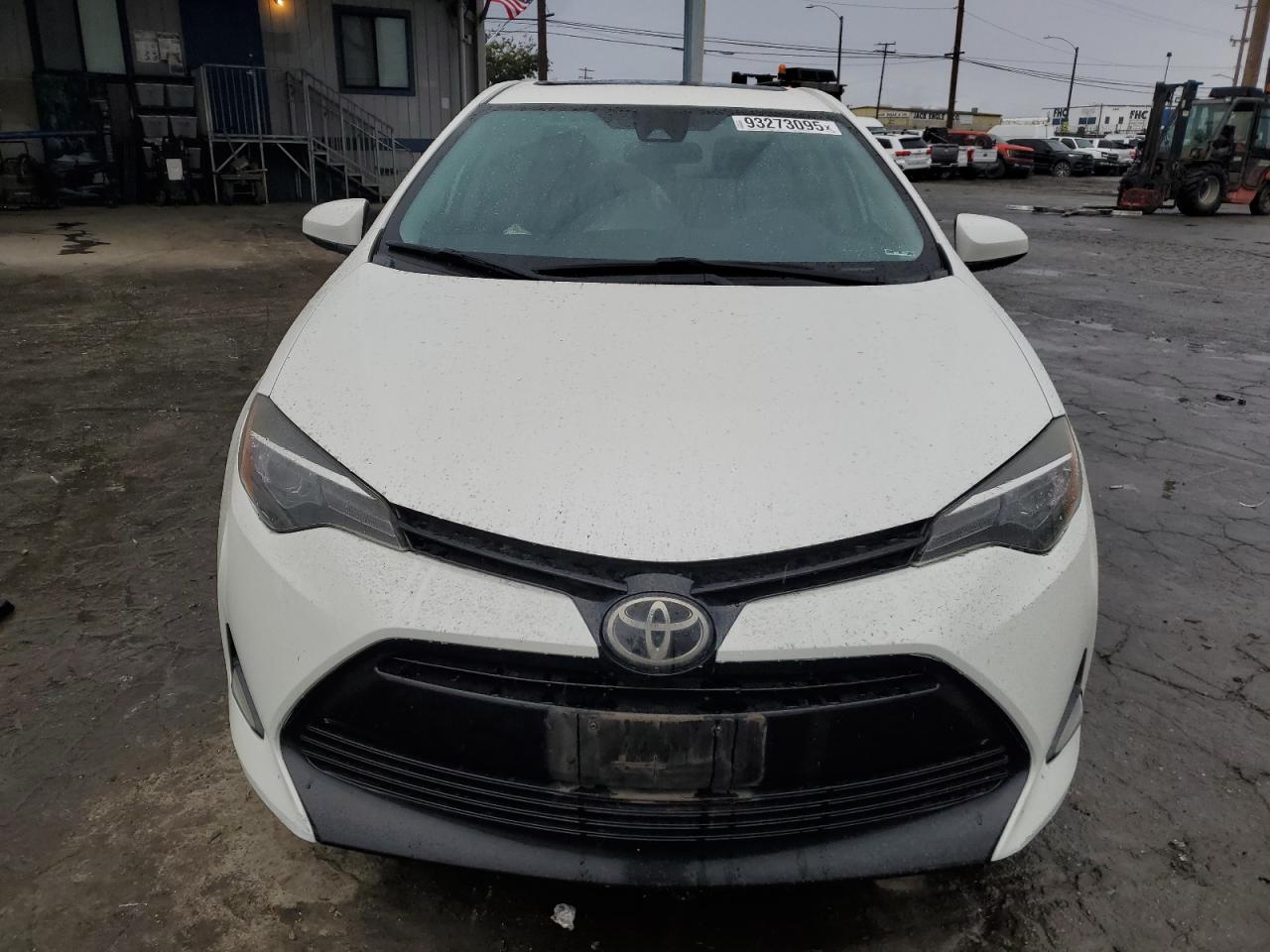 Toyota Corolla Le Eco Image 5