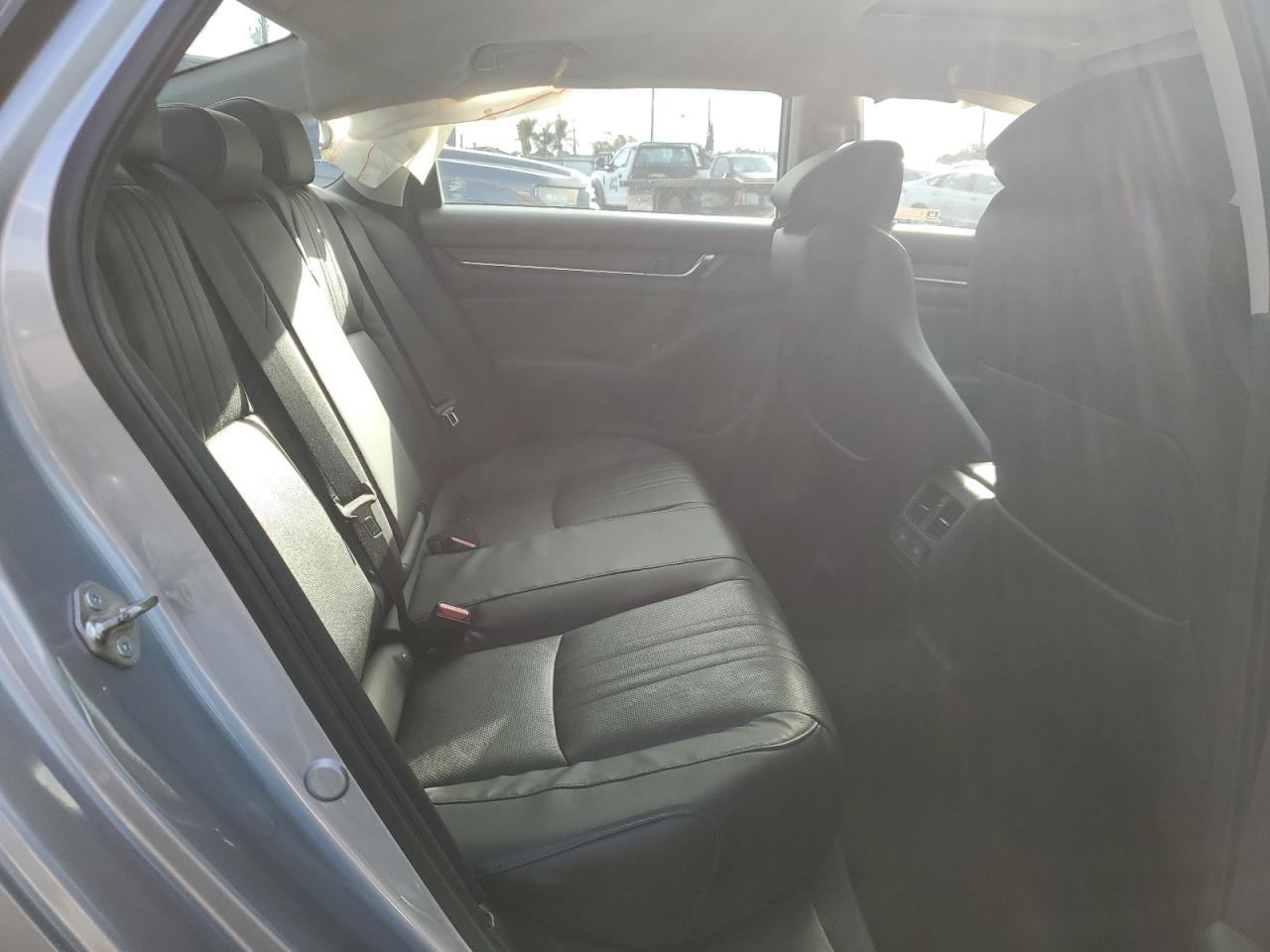 Honda Accord Touring Image 11