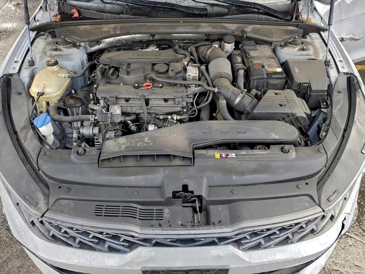 Kia K5 Gt Line Image 3