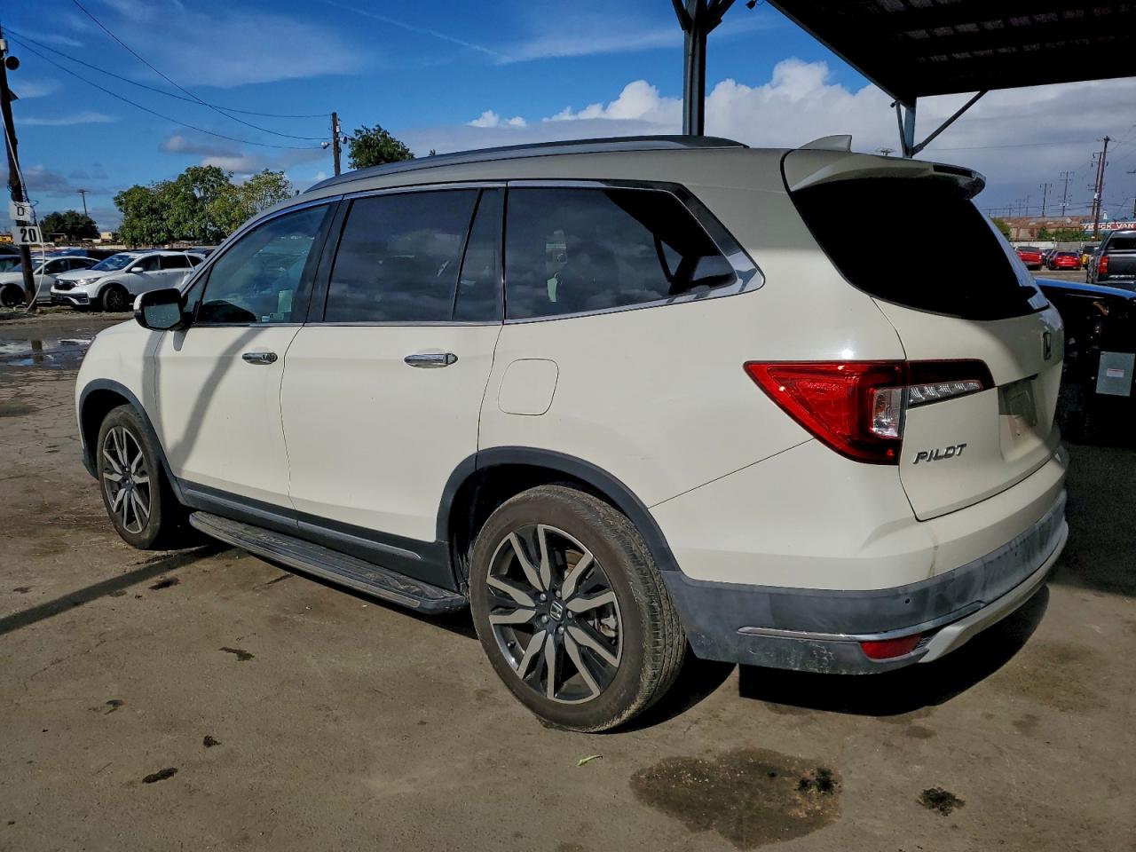 Honda Pilot Touring Image 12