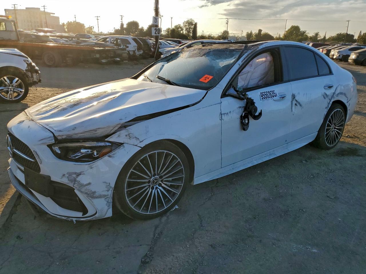 Mercedes-Benz C-Class 300 Image 1