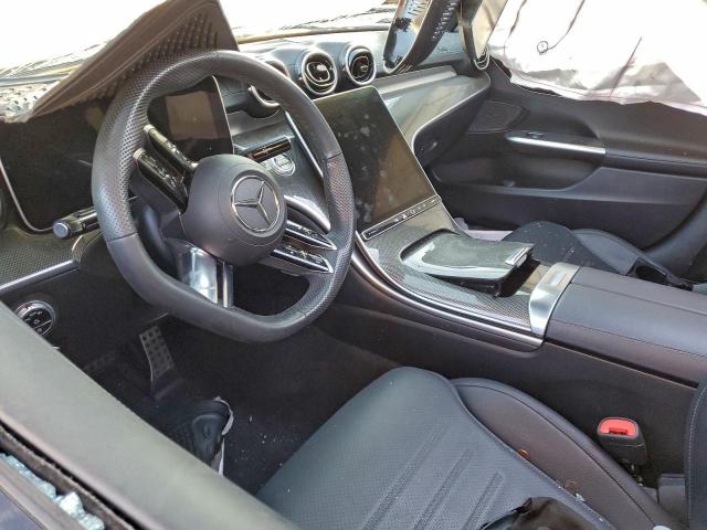 Mercedes-Benz C-Class 300 Image 10