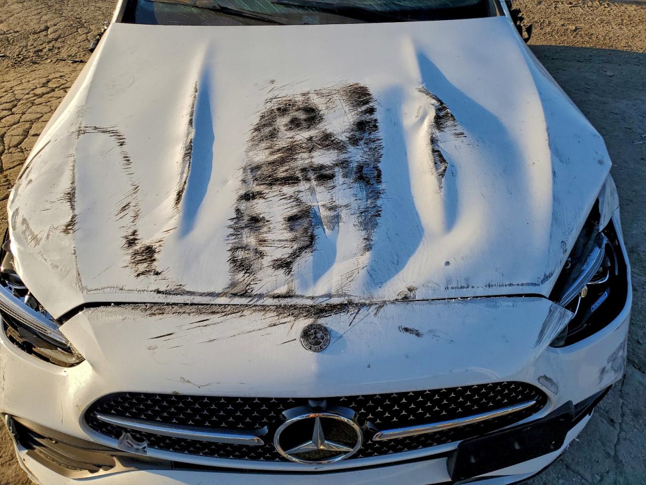 Mercedes-Benz C-Class 300 Image 4