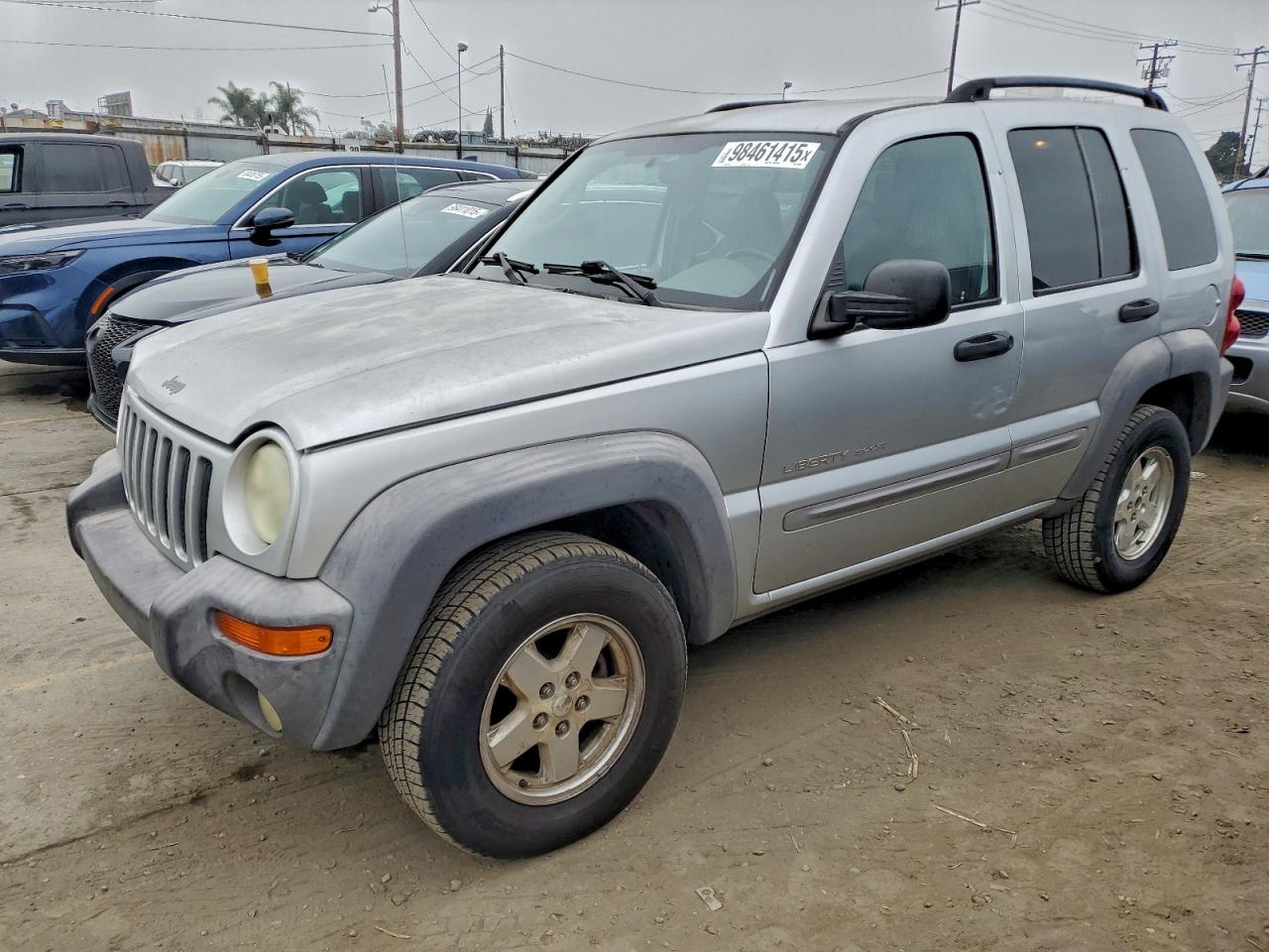 Jeep Liberty Sport Image 1