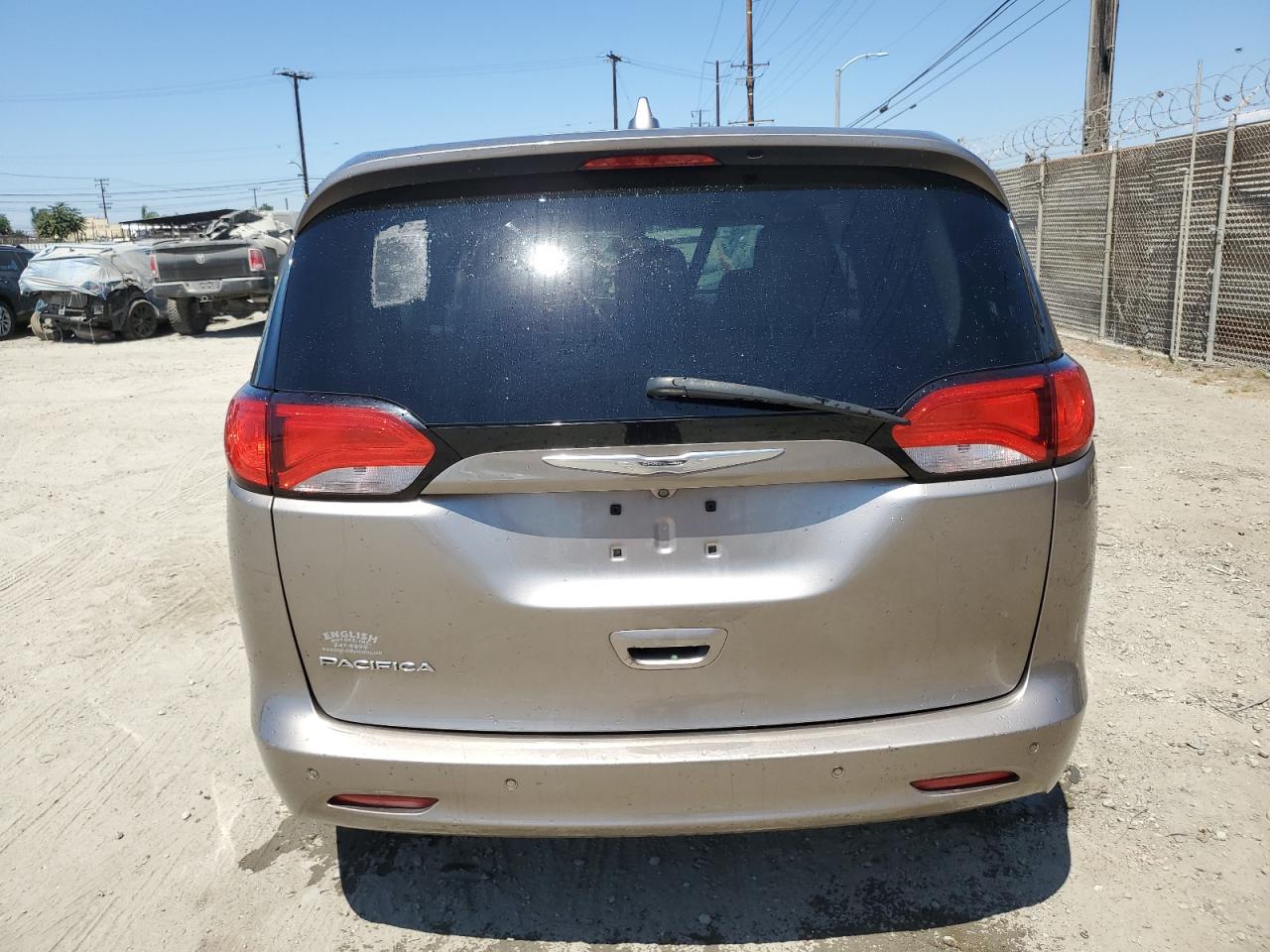 Chrysler Pacifica Lx Image 4