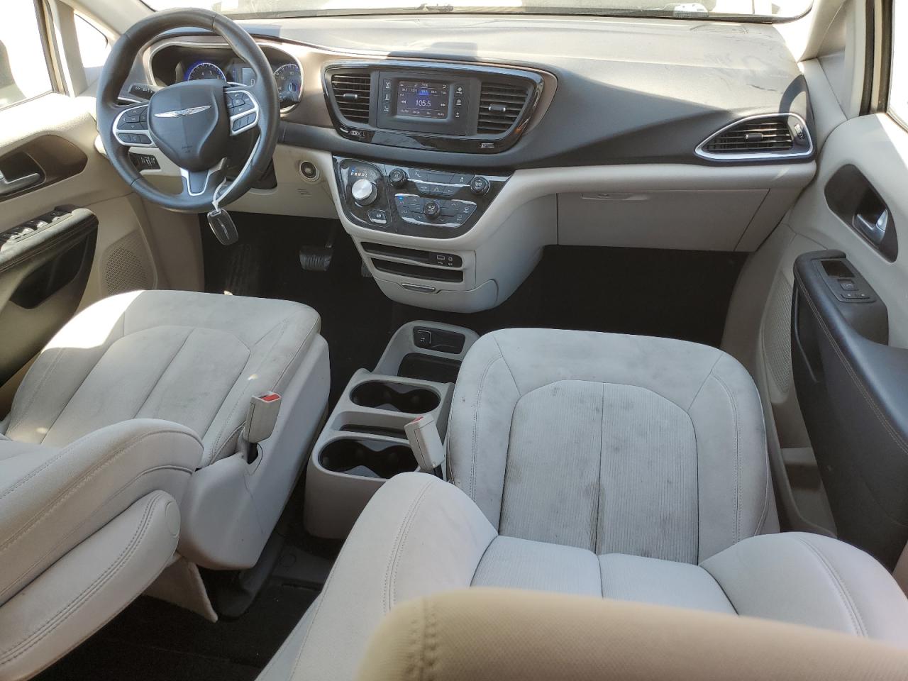 Chrysler Pacifica Lx Image 9