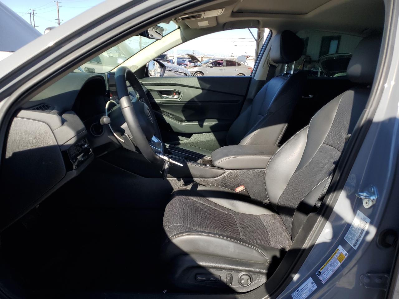 Honda Accord Touring Hybrid Image 8