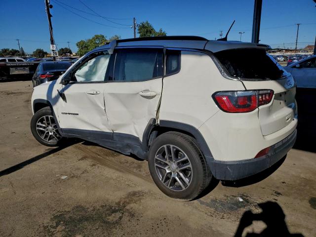 Jeep Compass Latitude Image 10