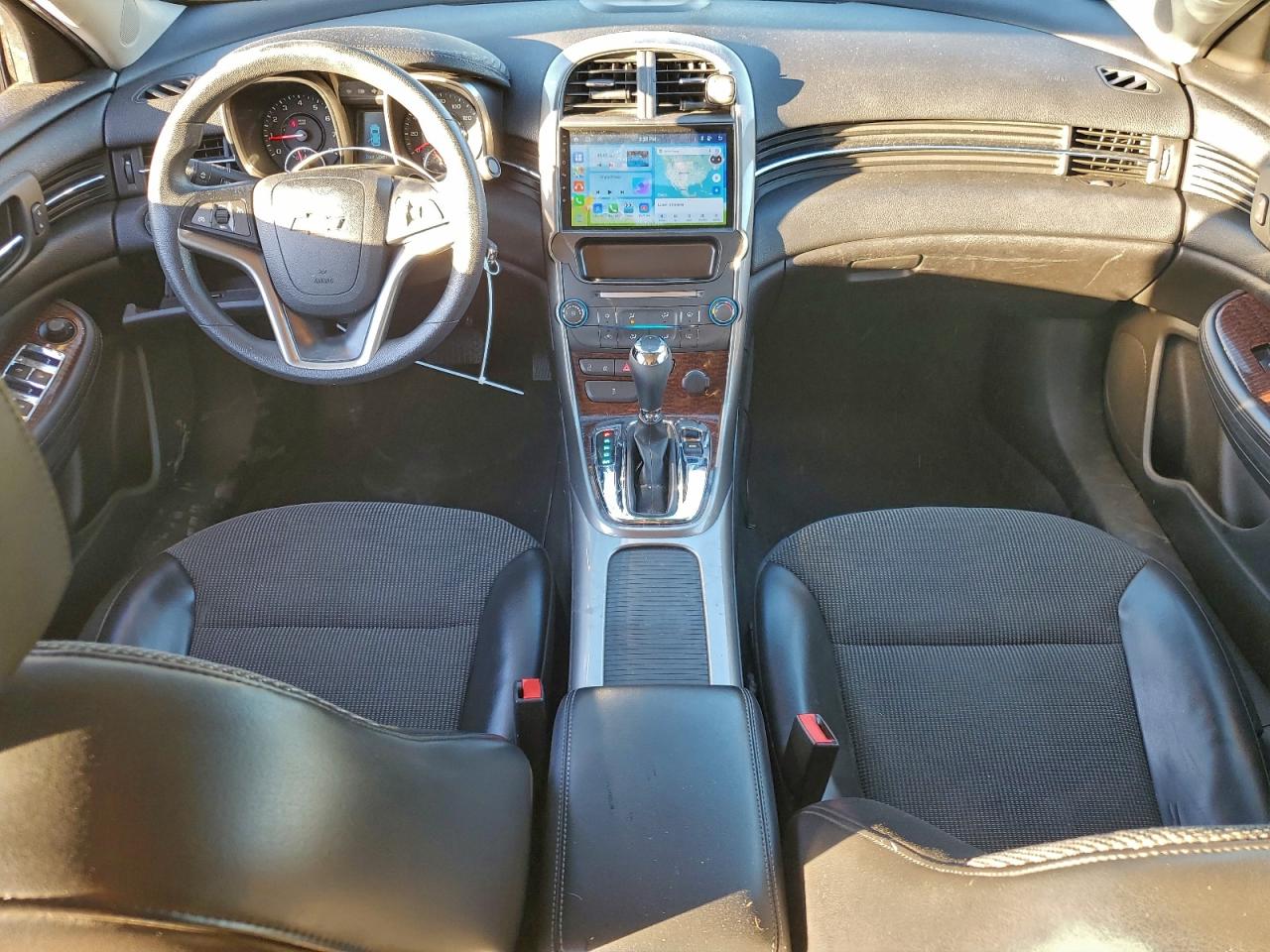 Chevrolet Malibu 1lt Image 10