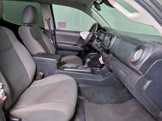 Toyota Tacoma Double Cab Image 9