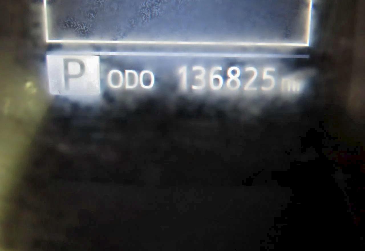 Toyota Tacoma Double Cab Image 2