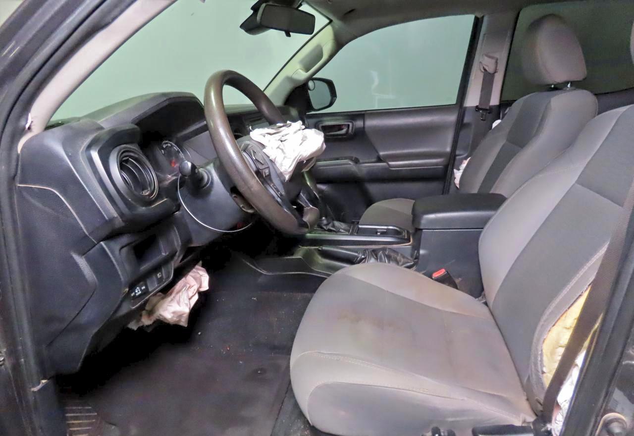 Toyota Tacoma Double Cab Image 5