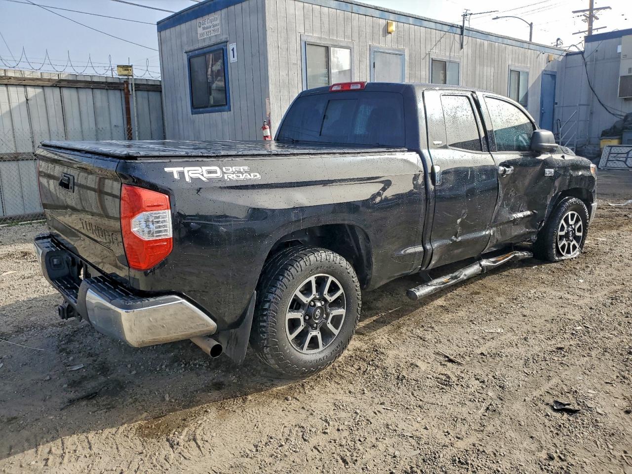 Toyota Tundra Double Cab Sr Image 3