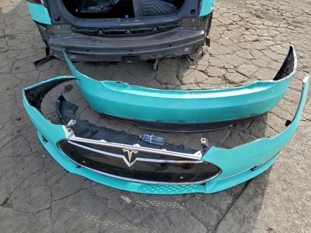 Tesla Model S Image 3