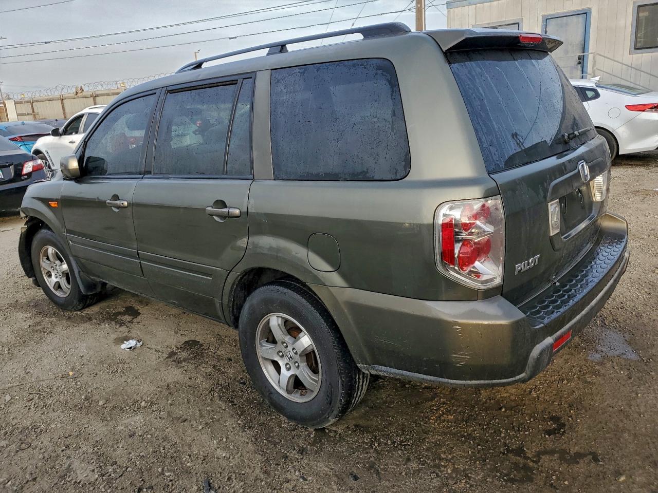 Honda Pilot Ex Image 3