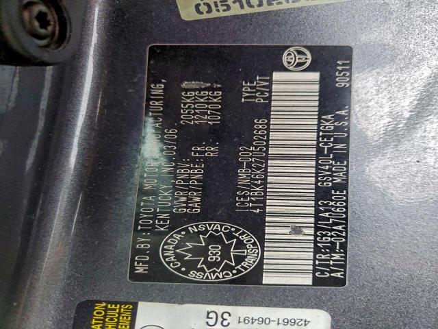 Toyota Camry Le Image 13