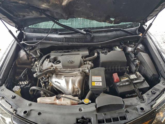 Toyota Camry L Image 11