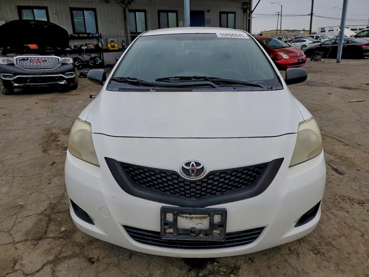 Toyota Yaris Image 3