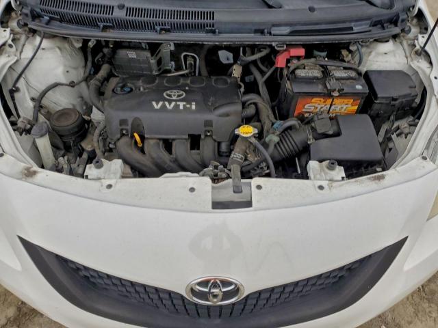 Toyota Yaris Image 10