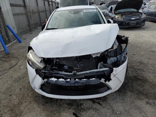 Toyota Yaris Image 3