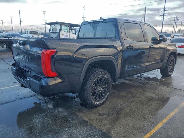 Toyota Tundra Crewmax Sr Image 4