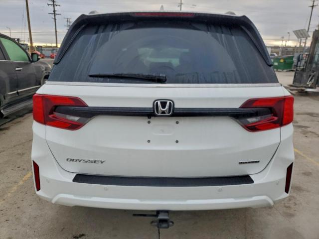 Honda Odyssey Touring Image 13