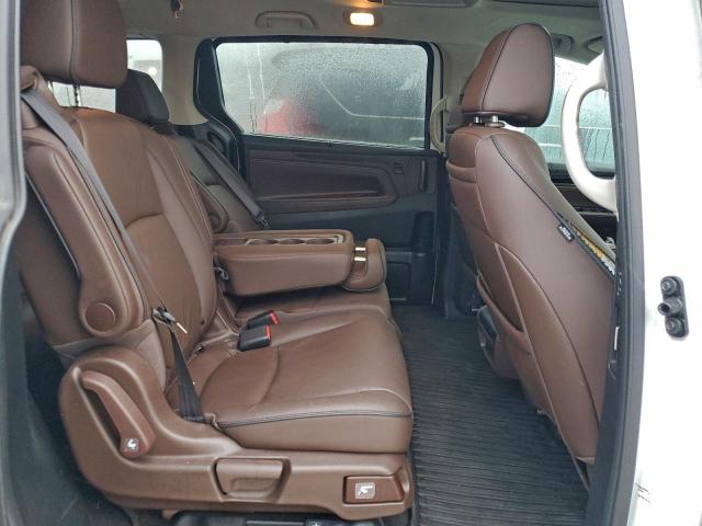 Honda Odyssey Touring Image 10