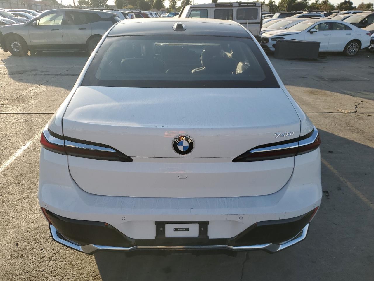 BMW 7 Series I Image 3