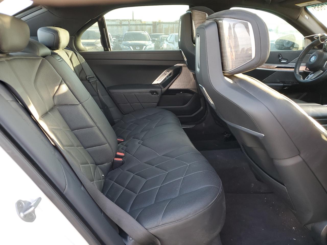 BMW 7 Series I Image 7