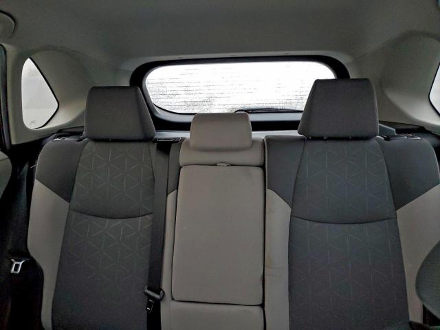 Toyota RAV4 Xle Image 13