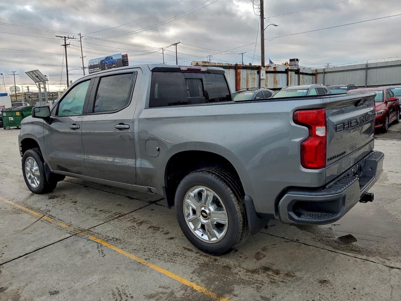 Chevrolet Silverado C1500 Rst Image 3