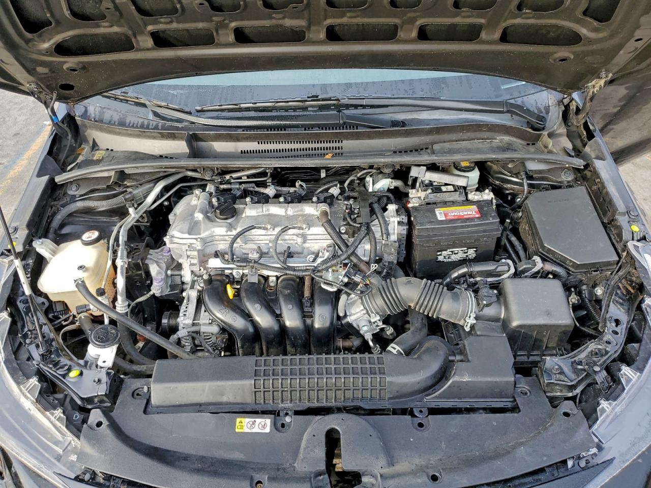 Toyota Corolla Le Image 9