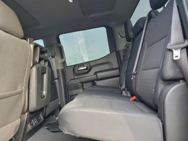 Chevrolet Silverado C1500 Custom Image 10