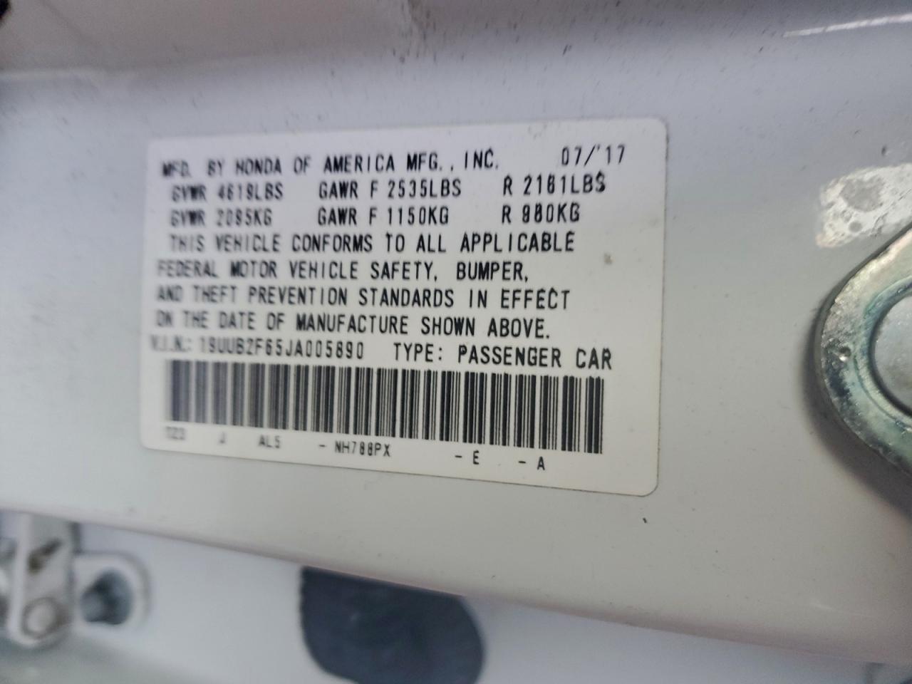 Acura TLX Tech+a Image 13