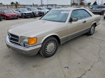  Salvage Mercedes-Benz 560-Class