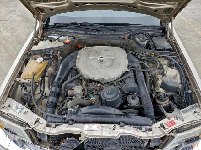 Mercedes-Benz 560-Class Sec Image 5