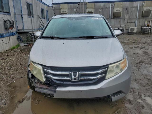Honda Odyssey Exl Image 3